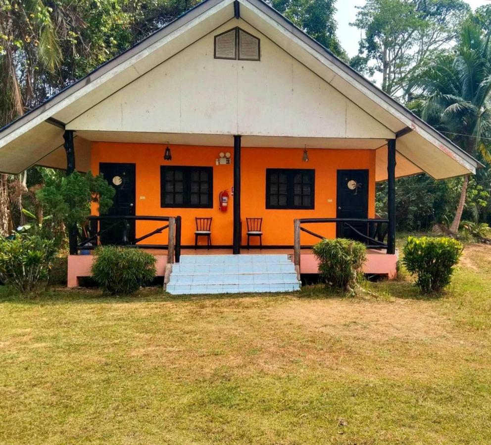 Appartamento Diamond Hill Salak Phet Koh Chang Esterno foto
