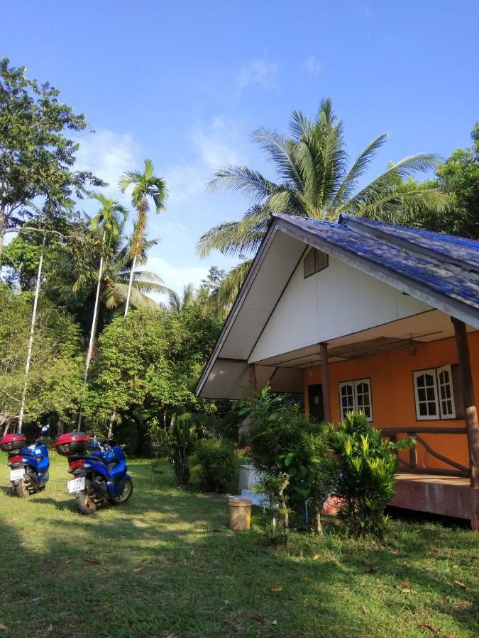 Appartamento Diamond Hill Salak Phet Koh Chang Esterno foto